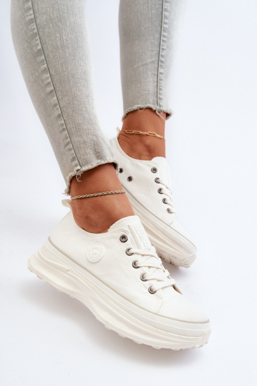 Moteriški batai su madingais masyviais padais Big Star NN274126 baltos spalvos