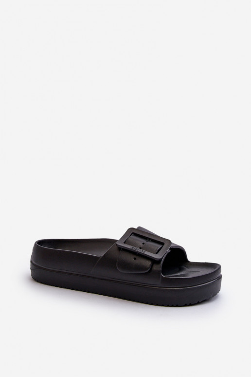 Lengvos šlepetės su platforma su sagtimis Big Star NN274A662 juodos spalvos Lengvos šlepetės su platforma su sagtimis Big Star NN274A662 juodos spalvos