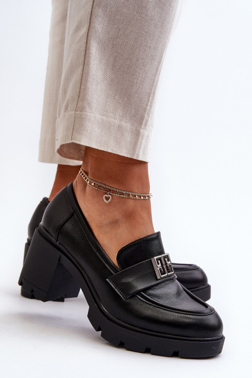 batai   plačiu kulnu su ornamentais juodos spalvos Ranunca batai   plačiu kulnu su ornamentais juodos spalvos Ranunca