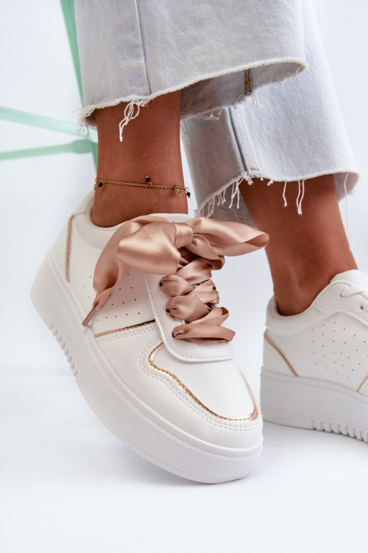 Sneakers modelio batai su platforma baltos spalvos Tessama Sneakers modelio batai su platforma baltos spalvos Tessama