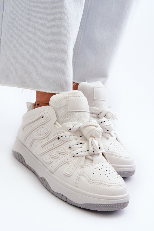 Sneakers modelio batai   iš dirbtinės odos baltos spalvos Berilla