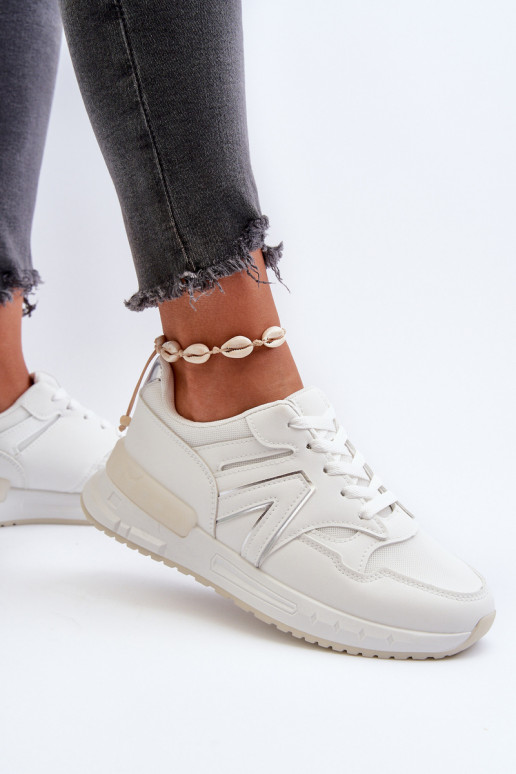 Sneakers modelio batai   iš dirbtinės odos baltos spalvos Vinelli