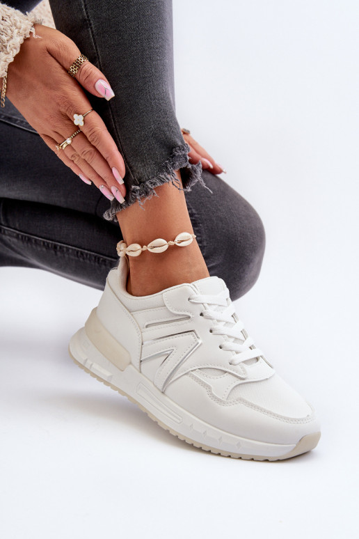Sneakers modelio batai   iš dirbtinės odos baltos spalvos Vinelli