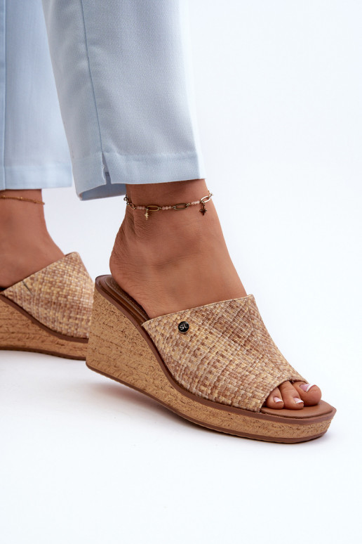 Moteriškos šlepetės  Sergio Leone KL213 smėlio spalvos Moteriškos šlepetės  Sergio Leone KL213 smėlio spalvos