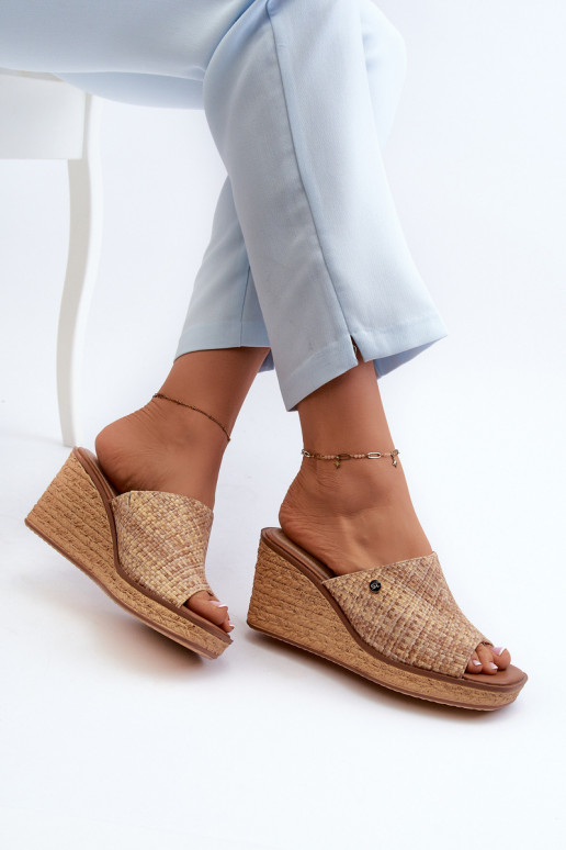 Moteriškos šlepetės  Sergio Leone KL213 smėlio spalvos Moteriškos šlepetės  Sergio Leone KL213 smėlio spalvos