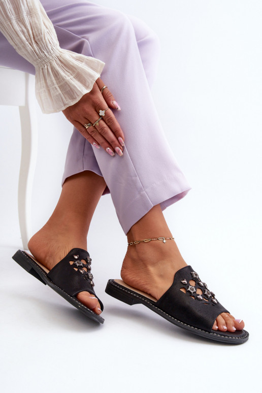 su blizgesiu Moteriškos basutės su gražiomis detalėmis S.Barski KV27-063 juodos spalvos