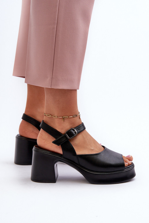 Moteriškos basutės    su kulniukais Vinceza 66627 juodos spalvos