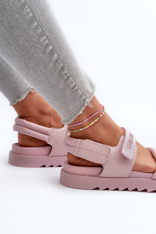 Moteriškos basutės su platforma Big Star NN274753 rožinės spalvos Moteriškos basutės su platforma Big Star NN274753 rožinės spalvos