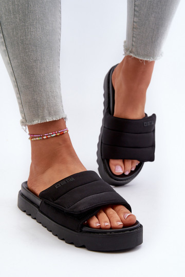 Šlepetės su platforma Big Star NN274772 juodos spalvos