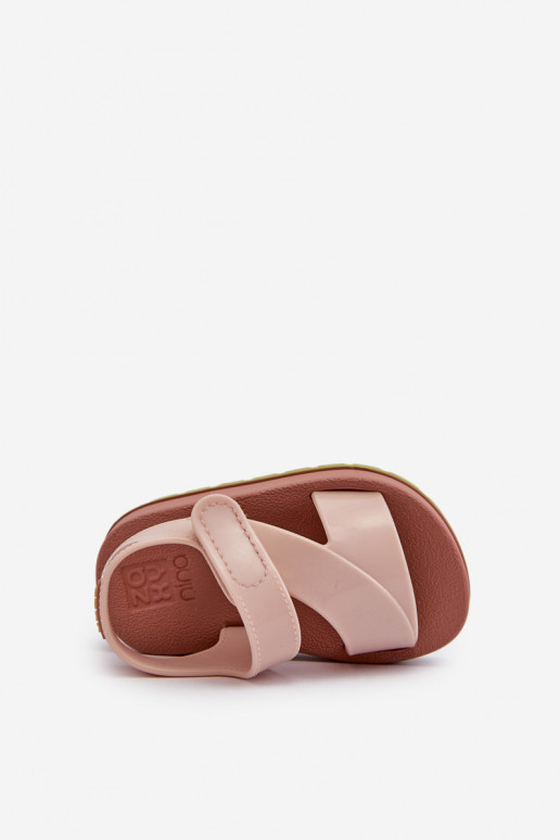 Vaikiškos basutės su lipniais užsegimais   LL385002 Šviesaus rausvo atspalvio