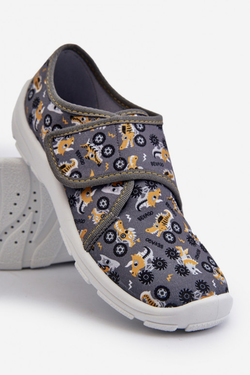 Patogios šlepetės berniukų su lipniais užsegimais Befado 974Y552 pilkos spalvos Patogios šlepetės berniukų su lipniais užsegimais Befado 974Y552 pilkos spalvos