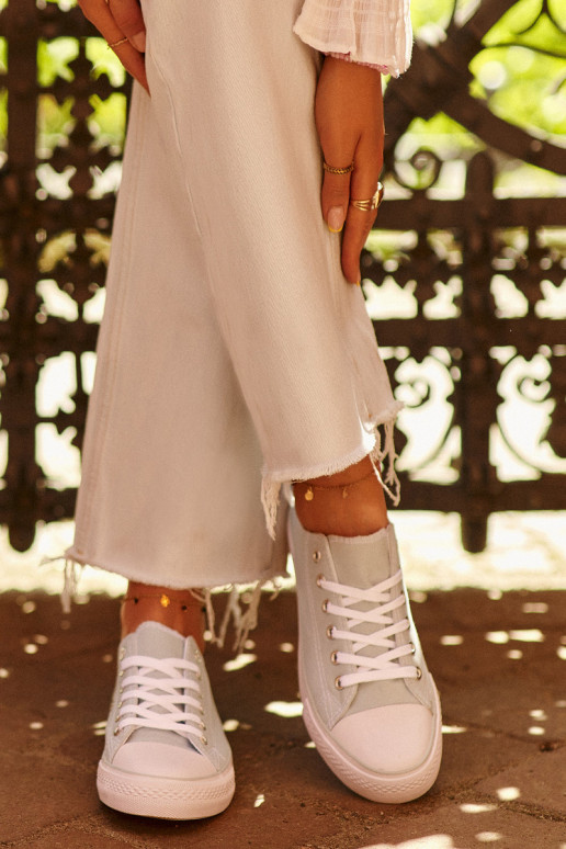 Klasikinio modelio lygiapadžiai sportbačiai mėtinės spalvos Lennabella