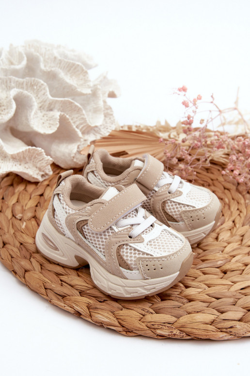 Vaikiški sportiniai bateliai Sneakers modelio batai su lipniais užsegimais smėlio spalvos Rulagia Vaikiški sportiniai bateliai Sneakers modelio batai su lipniais užsegimais smėlio spalvos Rulagia
