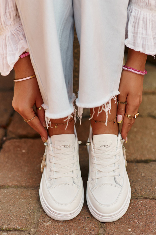 laisvalaikio batai sportiniai bateliai   su platforma su ornamentais baltos spalvos Vinceza 13613 laisvalaikio batai sportiniai bateliai   su platforma su ornamentais baltos spalvos Vinceza 13613