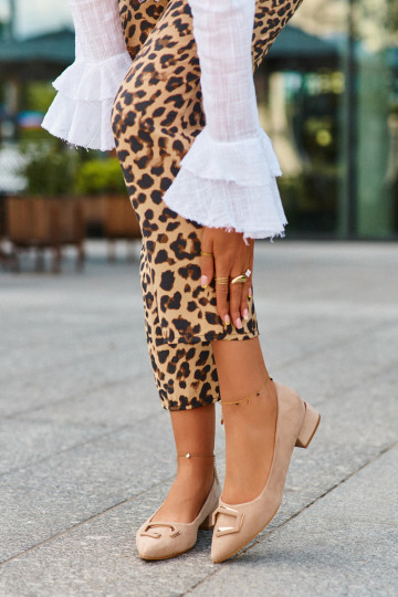 Bateliai žemu kulniuku su ornamentais iš eko zomšosowe S.Barski KV27-034 smėlio spalvos 2