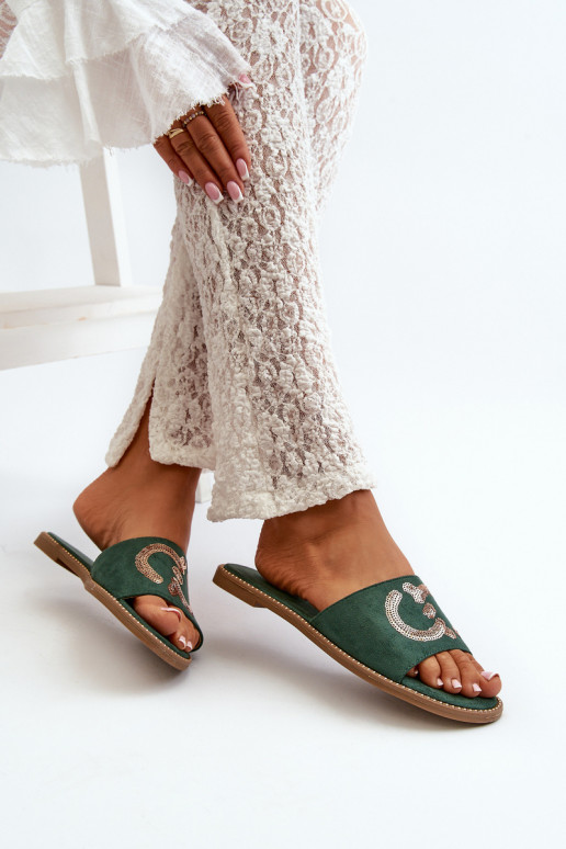 Moteriškas butas Šlepetės su blizgančiais žvyneliais S.Barski KV27-052 žalios spalvos Moteriškas butas Šlepetės su blizgančiais žvyneliais S.Barski KV27-052 žalios spalvos