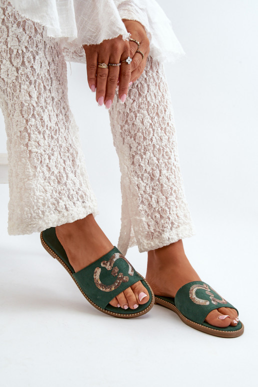 Moteriškas butas Šlepetės su blizgančiais žvyneliais S.Barski KV27-052 žalios spalvos Moteriškas butas Šlepetės su blizgančiais žvyneliais S.Barski KV27-052 žalios spalvos