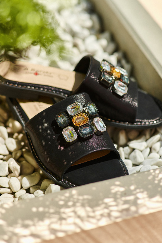 Moteriškos šlepetės su gražiomis detalėmis S.Barski KV27-031 juodos spalvos