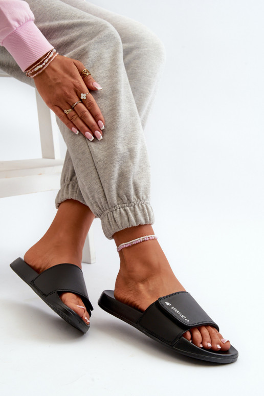 Moteriškos Šlepetės 4FMM00FFLIF031A-20S juodos spalvos