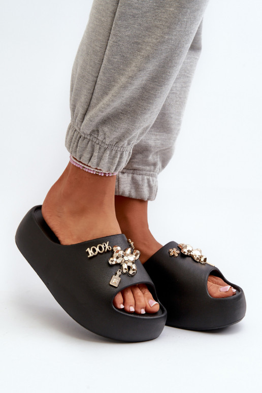 Moteriškos šlepetės Lengva Lengvos šlepetės su gražiomis detalėmis juodos spalvos Orchia