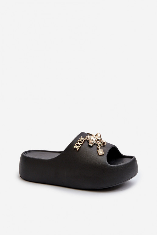 Moteriškos šlepetės Lengva Lengvos šlepetės su gražiomis detalėmis juodos spalvos Orchia