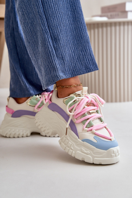 Sneakers modelio batai Moteriškas su madingais masyviais padais įvairių spalvų Nevela Sneakers modelio batai Moteriškas su madingais masyviais padais įvairių spalvų Nevela