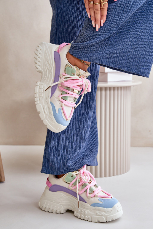 Sneakers modelio batai Moteriškas su madingais masyviais padais įvairių spalvų Nevela Sneakers modelio batai Moteriškas su madingais masyviais padais įvairių spalvų Nevela