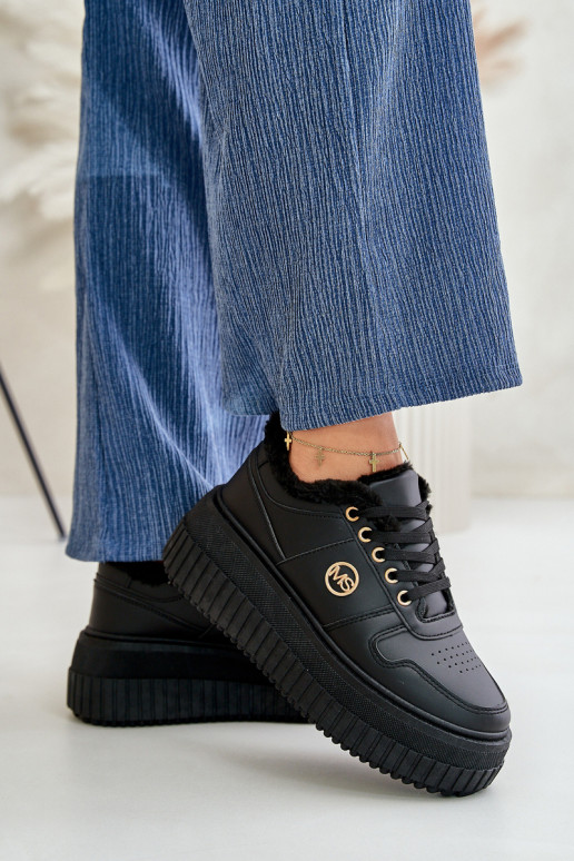 Sneakers modelio batai sportiniai bateliai Moteriškas pašiltinti su madingais masyviais padais juodos spalvos Verissha