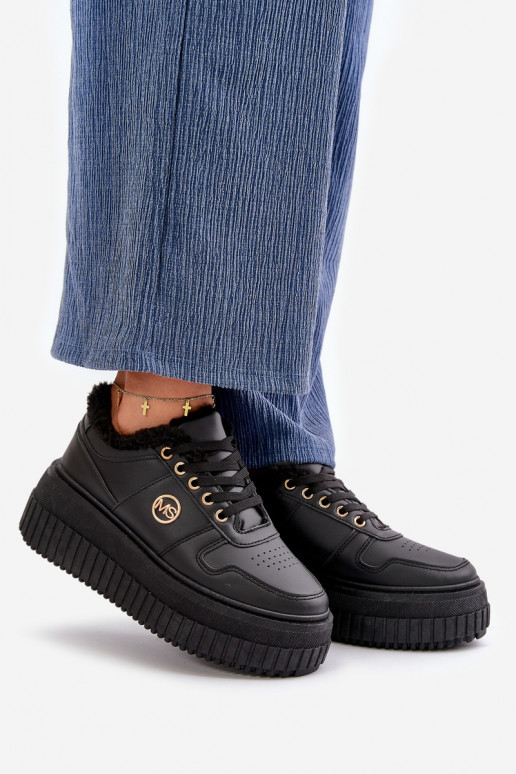 Sneakers modelio batai sportiniai bateliai Moteriškas pašiltinti su madingais masyviais padais juodos spalvos Verissha