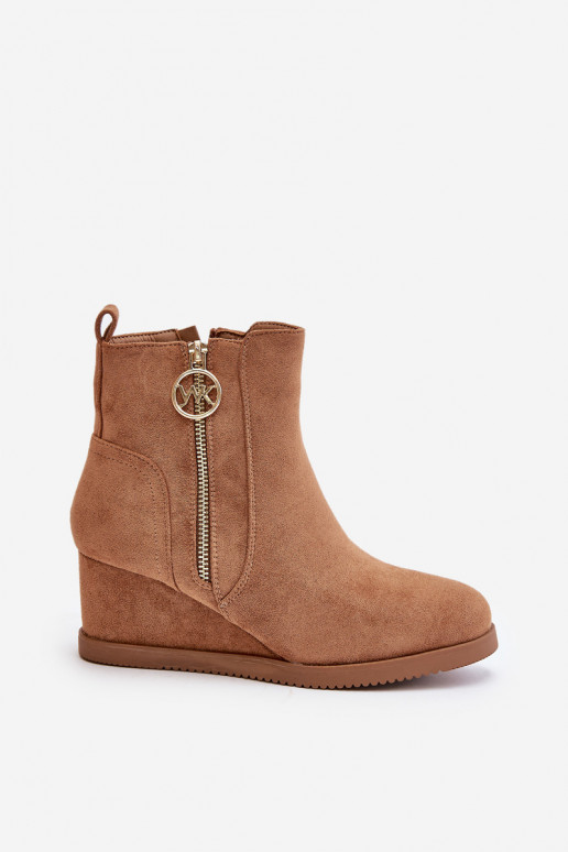 pašiltinti Aulinukai su platforma su dekoratyviniais užtrauktukais iš eko zomšosoĮe rudos spalvos Leretha