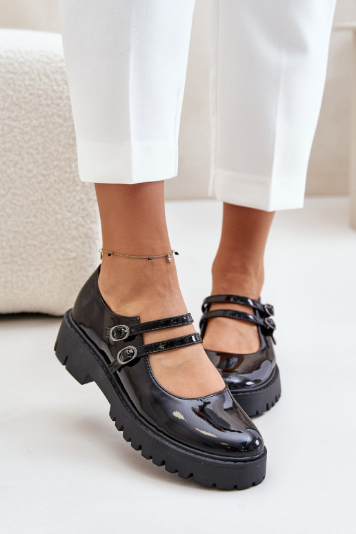 su lako efektu Moteriškas batai su juostelėmis juodos spalvos Rialuna