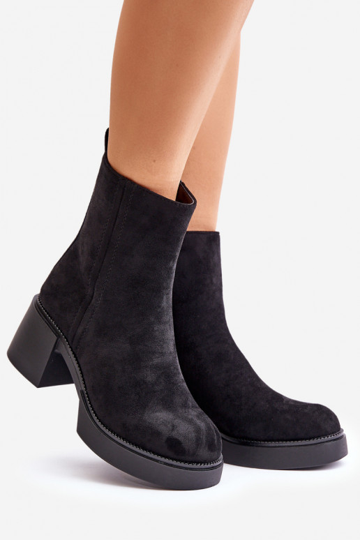 iš eko zomšosoĮe Moteriškas Šilti aulinukai ant kulno juodos spalvos Meriluna