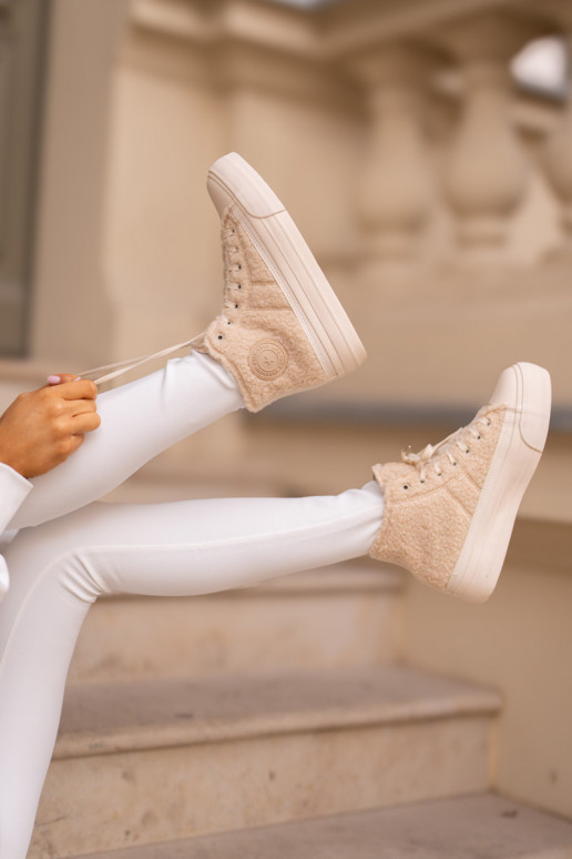 pašiltinti Laisvalaikio bateliai su kailiuku Typu Baranek Big Star OO274A444 smėlio spalvos pašiltinti Laisvalaikio bateliai su kailiuku Typu Baranek Big Star OO274A444 smėlio spalvos