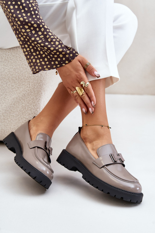 Moteriški mokasinai su lako efektu... Moteriški mokasinai su lako efektu...