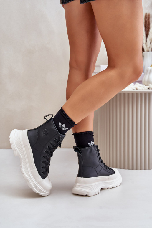 Oda pašiltinti laisvalaikio batai su platforma Big Star OO274A599 juodos spalvos Oda pašiltinti laisvalaikio batai su platforma Big Star OO274A599 juodos spalvos