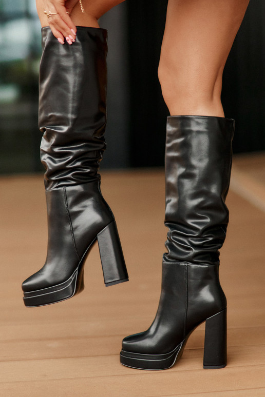 Įsispiriamo modelio ilgaauliai batai su kulniukais ir platforma Su raukiniais pašiltinti juodos spalvos Beridra