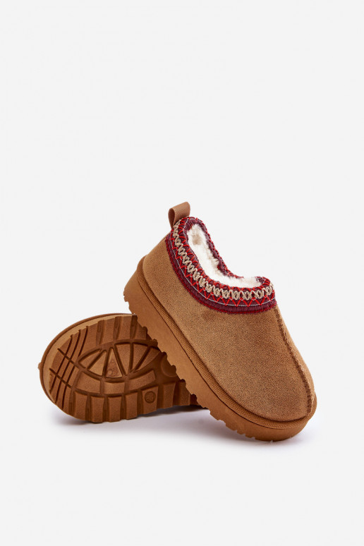 Vaikiški sniego batai su platforma pašiltinti su kailiuku viduje rudos spalvos Vilabria Vaikiški sniego batai su platforma pašiltinti su kailiuku viduje rudos spalvos Vilabria