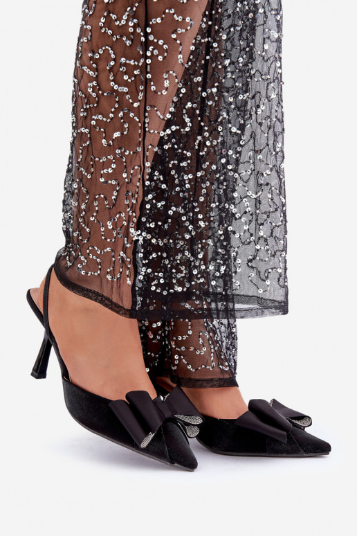 aukštakulniai bateliai su kaspinais juodos spalvos Selatea  aukštakulniai bateliai su kaspinais juodos spalvos Selatea