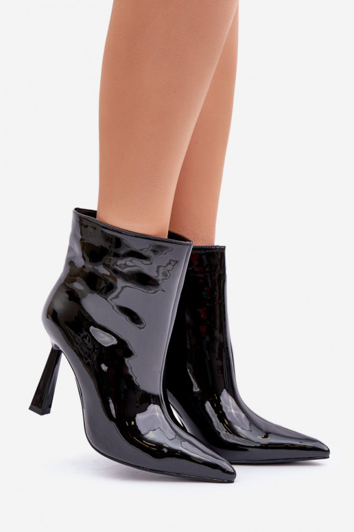 su lako efektu Aulinukai Įjungta Szpice Įsispiriamo modelio juodos spalvos Seliri su lako efektu Aulinukai Įjungta Szpice Įsispiriamo modelio juodos spalvos Seliri