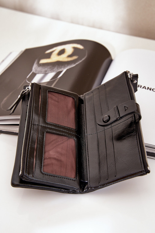 Moteriška piniginė iš eko odos juodos spalvos Irinda Moteriška piniginė iš eko odos juodos spalvos Irinda