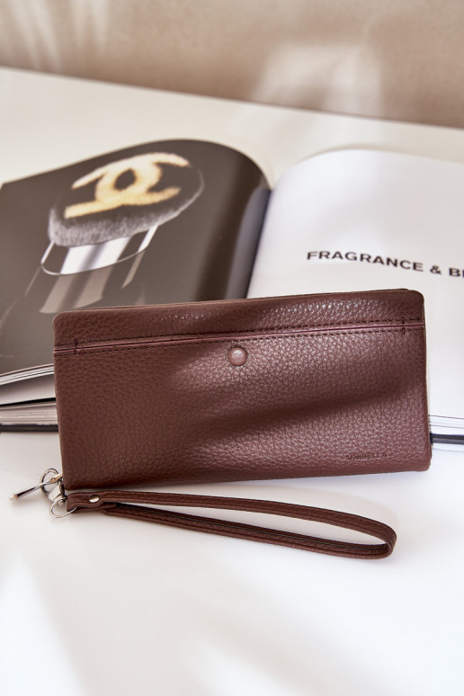 Didelė moteriška piniginė su įspaudu iš eko odos CzekoladoĮy Tai turirtiel Didelė moteriška piniginė su įspaudu iš eko odos CzekoladoĮy Tai turirtiel