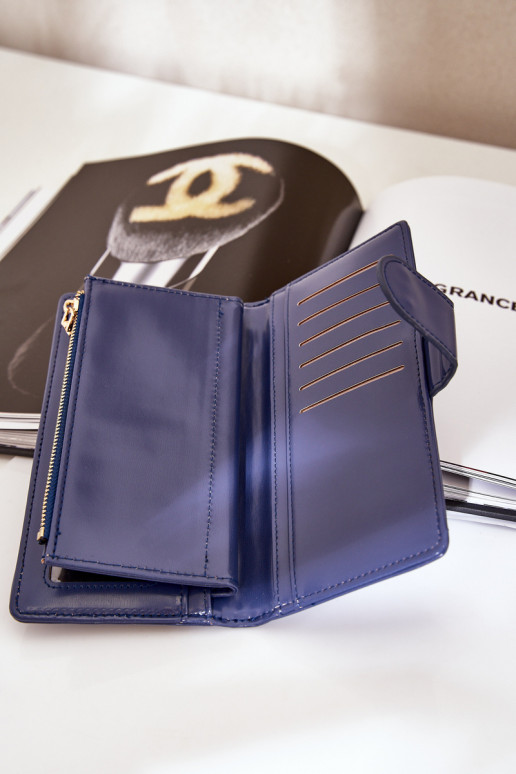 Moteriška piniginė iš eko odos tamsiai mėlynos spalvos Kalinessa Moteriška piniginė iš eko odos tamsiai mėlynos spalvos Kalinessa