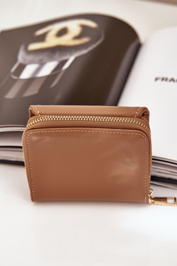 Moteriška piniginė iš eko odos Tamsussmėlio spalvos Congaia 2