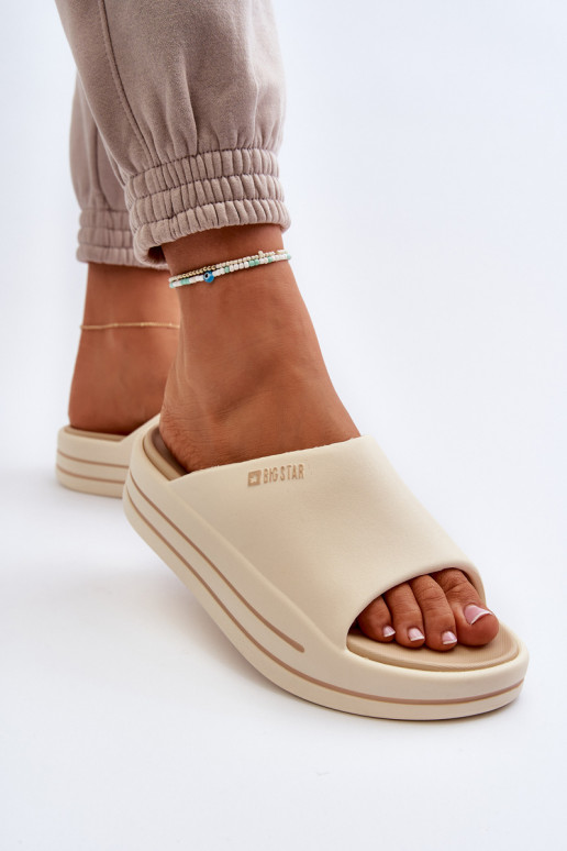 Moteriškos šlepetės su platforma Big Star NN274A034 smėlio spalvos Moteriškos šlepetės su platforma Big Star NN274A034 smėlio spalvos
