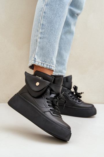 Aukštas Sneakers modelio batai su papildoma tašyte su platforma juodos spalvos Saramis 2