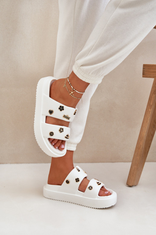 Lengvos šlepetės Moteriškos šlepetės Z Przypinkami baltos spalvos Ravanala