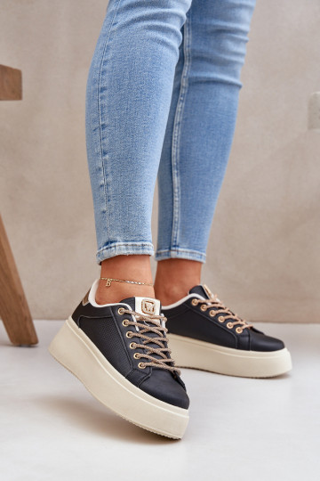Sneakers modelio batai su platforma Su puošniaisi SznuróĮkami juodos spalvos Fonetha