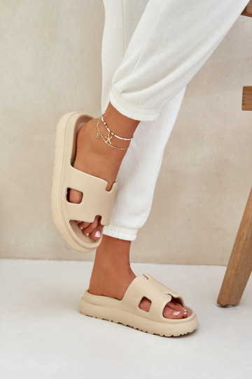 Lengvos šlepetės Šlepetės Su išpjovomis smėlio spalvos Neladith