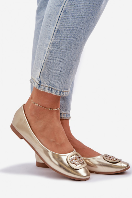 Balerinos Ant plokščio pado su ornamentais aukso spalvos Ainoria