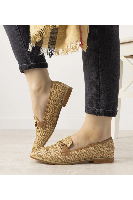 Kupranugarių pinti mokasinai su Leone...